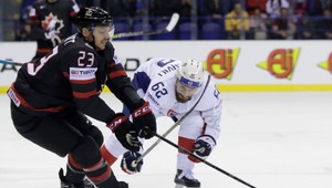 Javorové listy porazili Francúzov. Švédi majú za sebou ďalší zápas s vysokým skoré, Rakúšanov zdolali