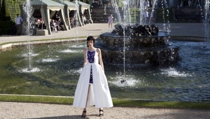 Parochne a veľké sukne? Prehliadka na slávnom zámku Versailles