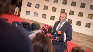 Rakúsko chce v EÚ zlepšiť bezpečnosť hraníc pred utečencami. Navrhuje armádu