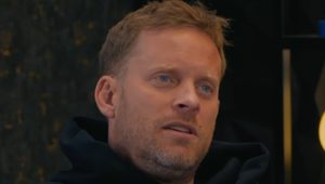 Čo je za radikálnou zmenou imidžu?! Prachař má kompletne oholenú hlavu!