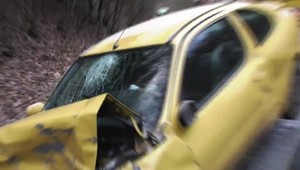 Hrozivo vyzerajúca čelná zrážka si vyžiadala dvoch zranených