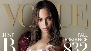 Bez nohavičiek! Beyonce ukázala svoje slávne pozadie v priesvitných šatách!