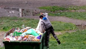 Deti z Medzilaboriec naschvál podpaľujú koše