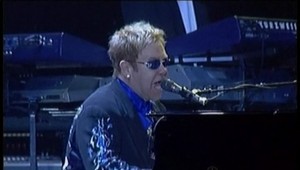 Elton John tvrdí, že Ježiš bol homosexuál