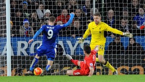 Vardy hrdinom Leicestru proti Liverpoolu. Je to jeho sezóna!