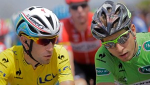 Lord Sagan a žltý Nibali navýšili náskoky, z víťazstva sa tešil kráľ Álp Majka