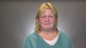 Profík zobral do parády dámu v rokoch: Neuveriteľná premena, aha, ako vyzerá teraz!