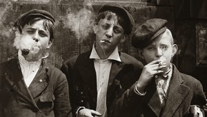 Lepia sa na tú vašu kilá? Možno za to môže jej starý otec, keď fajčil ako dieťa