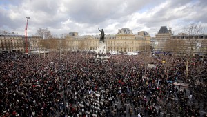 Paríž pochodoval proti terorizmu. Na námestí bolo viac ako milión ľudí