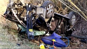 Havária pri Zemnom. Šoféroval Boris (†41) bez vodičáku?