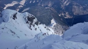 Silné mrazy nedali mladíkovi šancu. Jeho bezvládne telo našli horskí záchranári