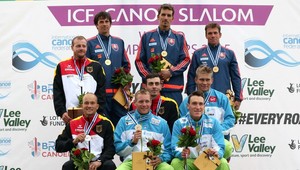 Slováci obhájili zlato v 3x C1 na MS v Lee Valley