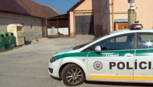 Pri Trenčíne sa strieľalo. Policajti naháňali lupičov