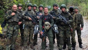 Skutočný Ironman dodával plazmu počas akcie NATO v jetpacku