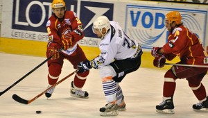 Trenčín zdolal pohodlne Spišiakov, Slovan po víťazstve v Martine víťazom základnej časti