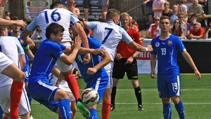 Dvadsaťjednotka zdolala céčko Anglicka! Víťazný gól v nadstavení