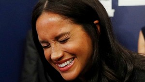 Meghan kašle na protokol! Skrýva sa za charitu?