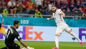 Streliť dva góly v jednej sekunde? Pre Benzemu žiaden problém!