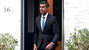 Spojené kráľovstvo bude mať prvýkrát premiéra ázijského pôvodu