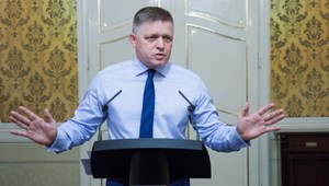 Nemôžeme akceptovať, aby zo Slovákov boli občania druhej kategórie, vyhlásil Fico