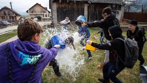 Obleje Slovenky aj niečo iné ako voda z vedra? Pozrite sa, aké počasie nás čaká