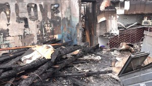 Pri požiari boli popálené deti, jedno z nich (†3) zomrelo. Ďalšie sú v kritickom stave