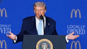 Trump šokoval vyhláseniami o možných amerických úderoch na tri štáty