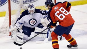 Jágr prekonal Bretta Hulla, Chára dvakrát asistoval