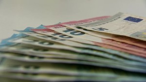 Mnohých prekvapili vysoké zálohové faktúry. Otázne je, či ich platiť, alebo nie