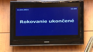 Na nové opatrenia čakáme márne, koaličná kríza opäť odsunula rokovanie vlády