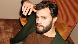 Jamie Dornan oslávil 40-tku: Podľa tohto videa to bolo naozajstné rodeo!