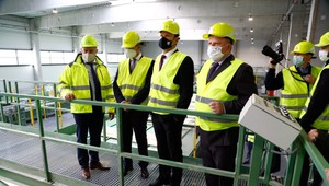 Slováci spustili v Čechách produkciu najmodernejšej píly v strednej Európe