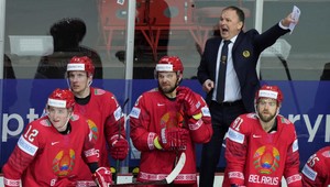 Riga odpálila politickú kauzu. Bieloruskú vlajku vymenila za revolučnú