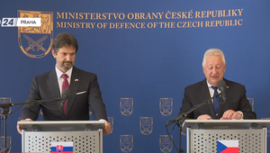 Tlačová beseda R. Kaliňáka o nákupe vojenskej techniky