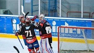 Slovenský brankár strelil gól cez celé klzisko