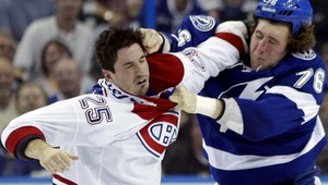 Slováci nebodovali, pästné súboje medzi Tampou a Montrealom