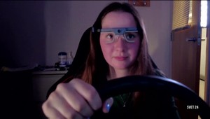 Na cesty prichádza nový Moskvič a ako funguje autoškola pre ľudí s ADHD? Dozviete sa v relácii Svet 24