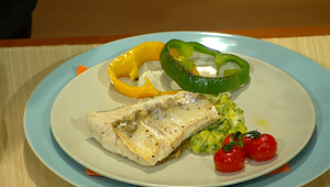 Zubáč s bryndzovou cuketou