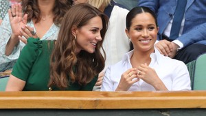 Rozhodujúci moment! Pre TOTO sa teraz vzťah Kate a Meghan zmenil!