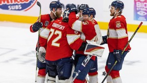 Barbašev či Bobrovskij majú smolu. Stanley Cup sa do Ruska nedostane