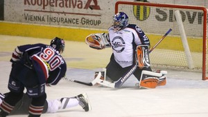 Šláger na štarte hustej hokejovej extraligy rozhodli presilovky