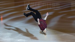 Pravdepodobne posledné exhibičné salto Sabovčíka, rozlúčka Amodia