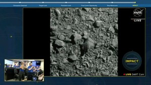 Prvý test obrany Zeme proti vesmírnym telesám bol úspešný. Sonda NASA zasiahla asteroid