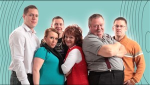 Do Bez servítky mieri nezabudnuteľná hviezda BUČKOVCOV: O zábavu a ŠŤAVNATÉ reči nebude núdza!