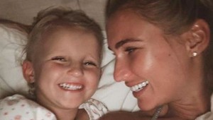 Pochválila sa fotkou dcérky, fanúšikovia sú zhrození! Myslíte si, že majú pravdu?