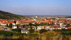 Podnikateľ chce pri Svätom Jure krematórium, občania sa búria