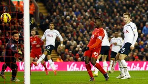 Balotelli dal v Premier League konečne gól. A ušiel do šatne