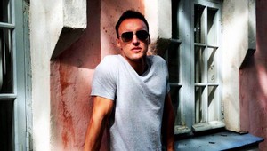 Vladimír je génius, ovláda 19 svetových jazykov