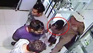 Profesionálom pomáhalo pri krádeži aj malé dievčatko