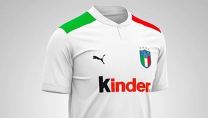 Ako by vyzerali reprezentačné dresy s tamojšími sponzormi?